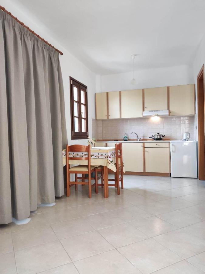 Tilos Fantasy Livadia (Tilos) Exterior foto