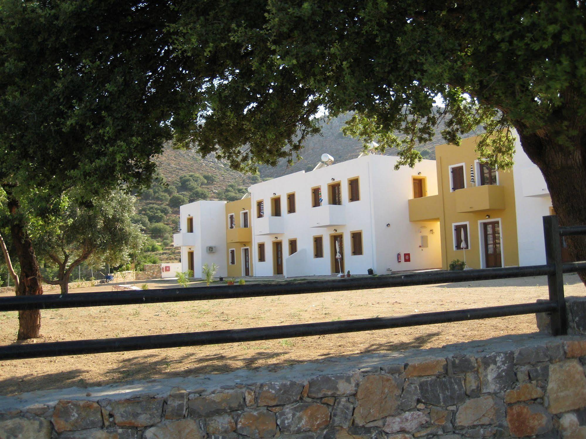 Tilos Fantasy Livadia (Tilos) Exterior foto